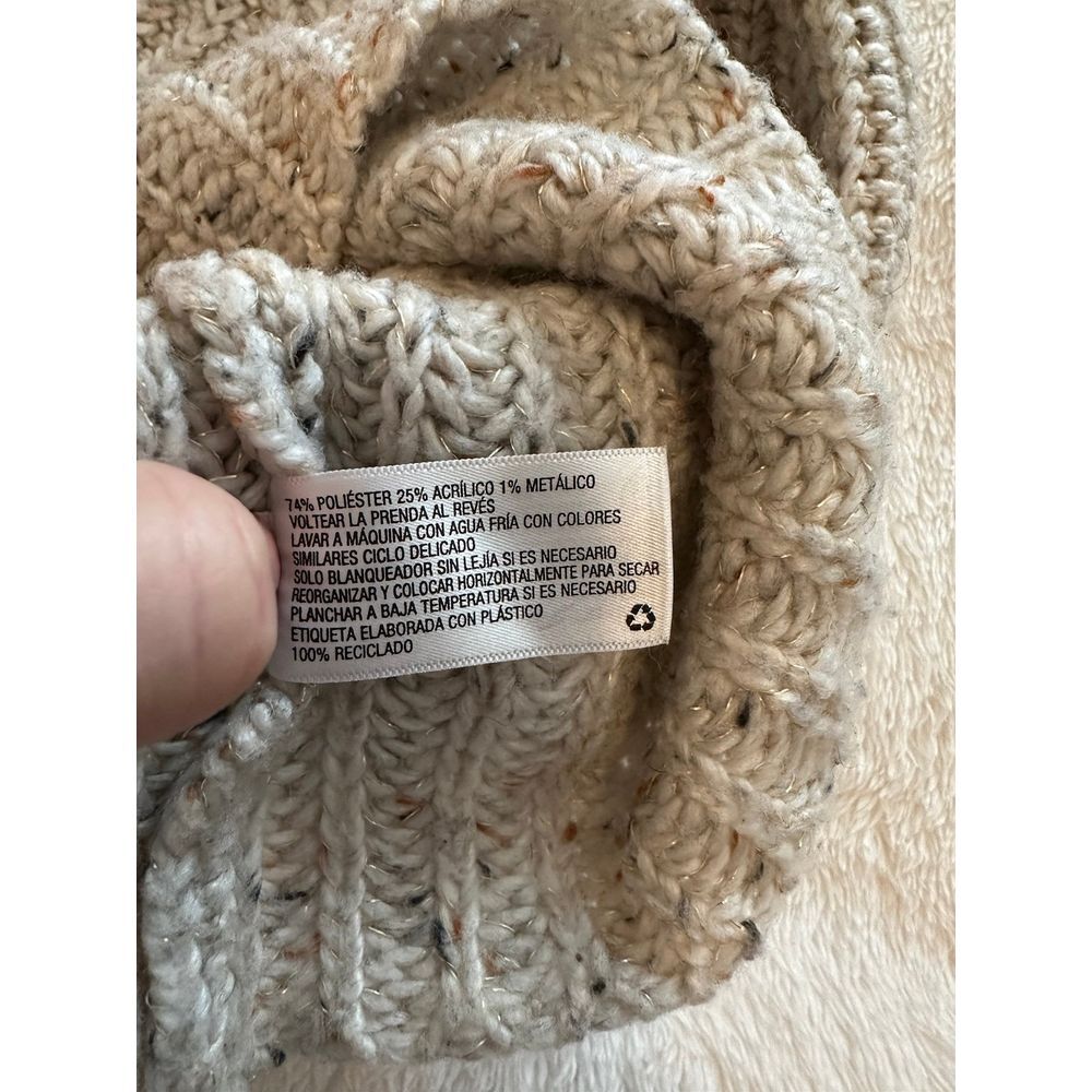 Sweater‎ - Picture 4 of 4